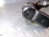 Recambio de inyector para volvo v50 familiar 2.0 diesel cat referencia OEM IAM 9647247280 SIEMENS