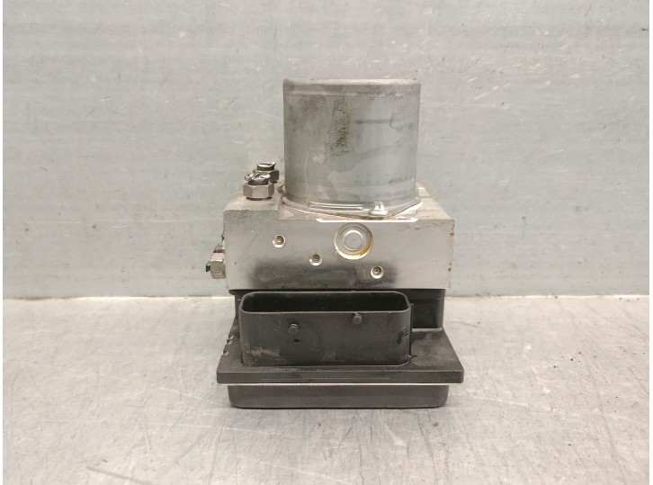 Recambio de abs para bmw x3 (e83) 2.0 sd referencia OEM IAM 3451342039501 34513450270 BOSCH