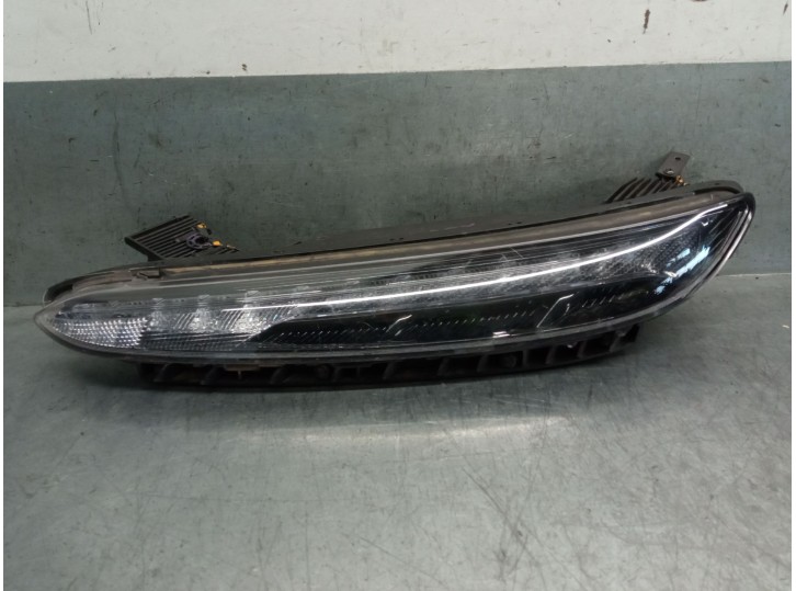 Recambio de faro izquierdo para hyundai kona (os, ose, osi) 1.6 gdi hybrid referencia OEM IAM 92207J9600 92207J9600 