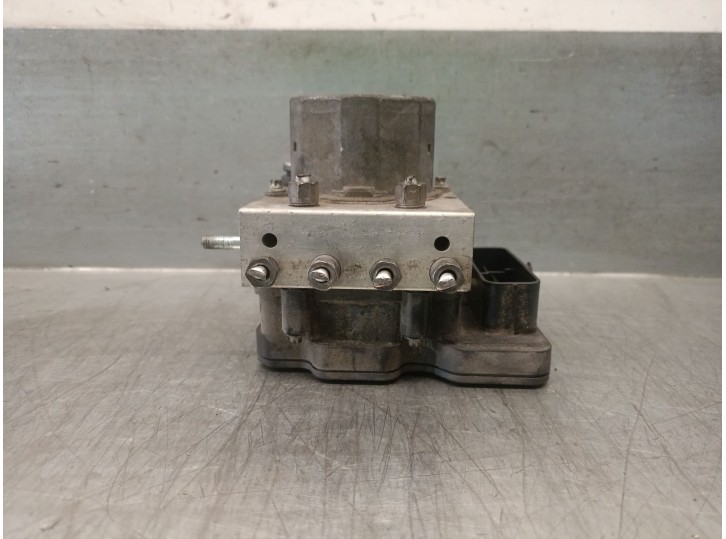 Recambio de abs para renault twingo iii (bcm_, bca_) 0.9 tce 90 referencia OEM IAM 476602784R 476607827R 