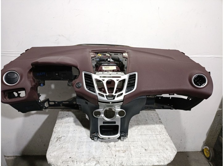 Recambio de salpicadero para ford fiesta (cb1) 1.6 tdci cat referencia OEM IAM 1758257 1758257 