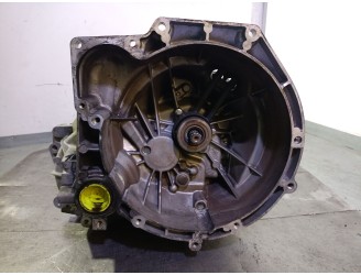 Recambio de caja cambios para ford fiesta (cb1) 1.4 tdci cat referencia OEM IAM 8A6R7002EB 2087357 T6TB1020410001235