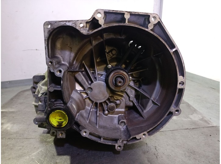 Recambio de caja cambios para ford fiesta (cb1) 1.4 tdci cat referencia OEM IAM 8A6R7002EB 2087357 T6TB1020410001235