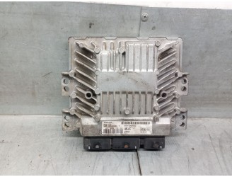 Recambio de centralita motor uce para ford fiesta (cb1) 1.4 tdci cat referencia OEM IAM 8V2112A650EC 8V2112A650EC 