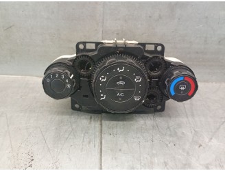 Recambio de mando calefaccion / aire acondicionado para ford fiesta (cb1) 1.4 tdci cat referencia OEM IAM 8A6919980 1777068 
