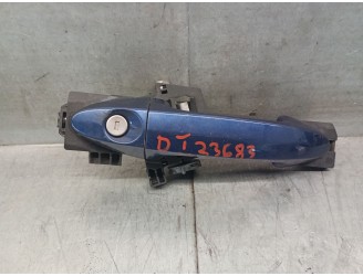 Recambio de maneta exterior delantera izquierda para ford fiesta (cb1) 1.4 tdci cat referencia OEM IAM 8A61A224A37AN 1819052 