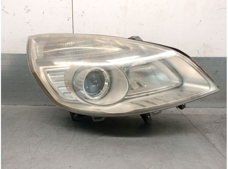 Recambio de faro derecho para renault scenic ii 1.6 16v referencia OEM IAM 260105359R 260105359R HELLA