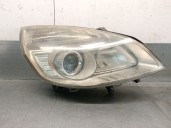 Recambio de faro derecho para renault scenic ii 1.6 16v referencia OEM IAM 260105359R 260105359R HELLA