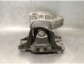 Recambio de soporte motor derecho para renault scenic ii 1.6 16v referencia OEM IAM 8200904700 8200014931 