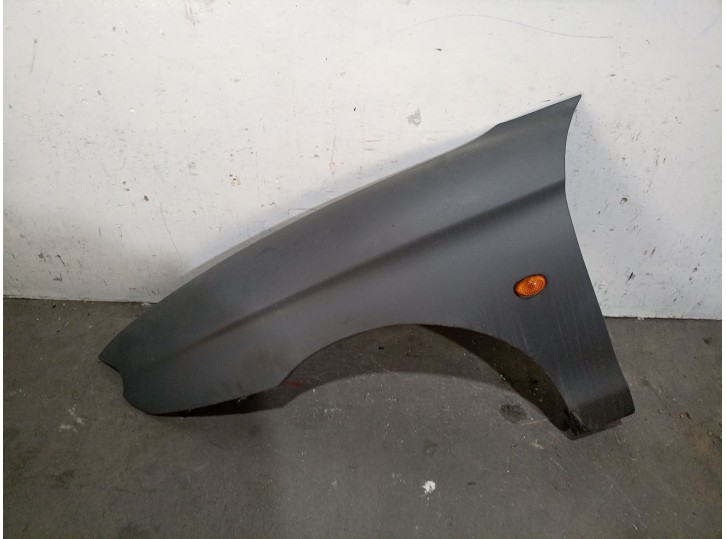 Recambio de aleta delantera izquierda para hyundai coupe (rd) 2.0 16v cat referencia OEM IAM 6631027010 6631027010 