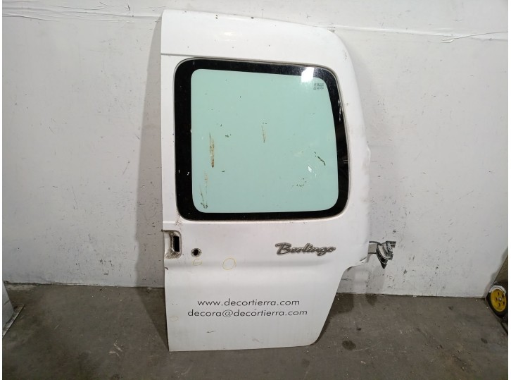 Recambio de puerta trasera derecha para citroën berlingo 1.6 16v hdi referencia OEM IAM 870339 870339 