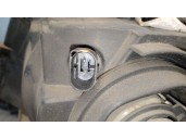 Recambio de faro derecho para bmw serie 3 berlina (e46) 1.9 cat referencia OEM IAM 6902746 63126902746 BOSCH