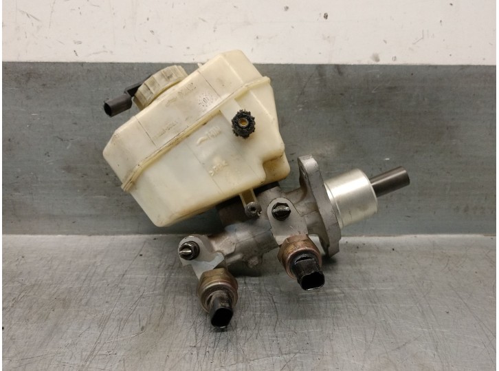 Recambio de bomba freno para bmw serie 3 touring (e46) 2.0 16v diesel cat referencia OEM IAM 34316757839 34316757839 