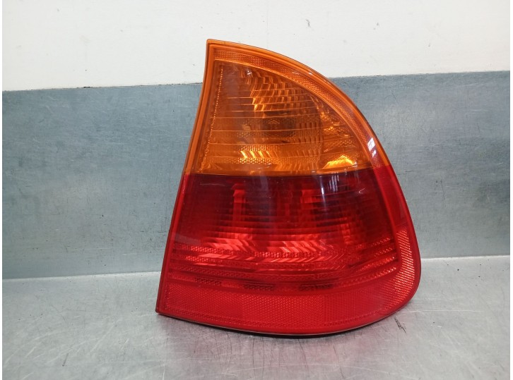 Replacement rear right tail light for BMW Series 3 Touring (E46) 2.0 16v diesel cat OEM IAM reference 63216905628 63218368758 