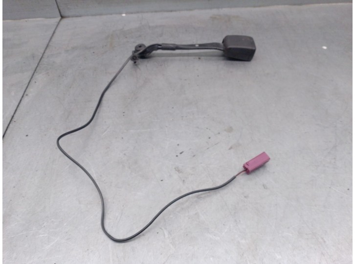 Recambio de enganche cinturon para ford focus iv (hn) 1.0 ecoboost mhev referencia OEM IAM JX7BA61209  