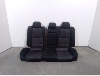 Recambio de asientos traseros para mazda 3 lim. (bl) 2.2 turbodiesel cat referencia OEM IAM BJE357200C02 BJE357200C02 