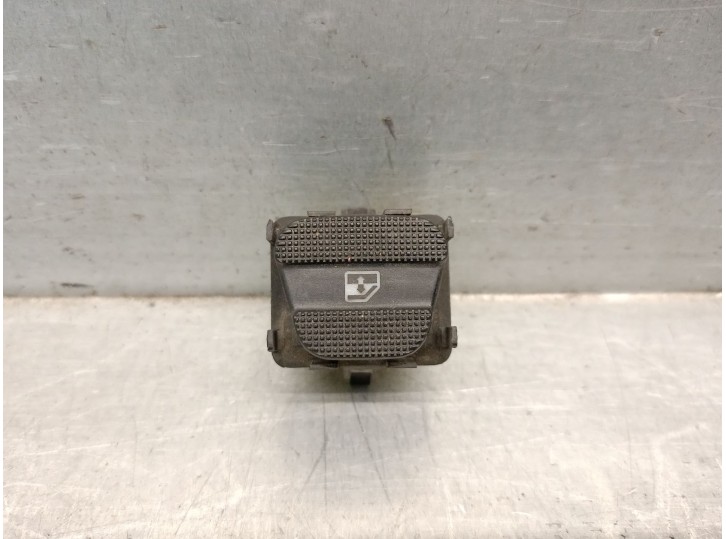 Recambio de mando elevalunas delantero derecho para volkswagen golf iii berlina (1h1) 1.9 tdi referencia OEM IAM 1H0959855C 1H09