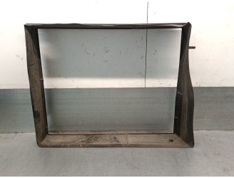 Recambio de calandra delantera de radiador para renault megane iv berlina 5p 1.5 dci diesel fap energy referencia OEM IAM 215598