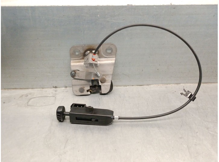 Recambio de mando asiento izquierdo para mazda 3 lim. (bl) 2.2 turbodiesel cat referencia OEM IAM BHN25732YB BHN25732YB 