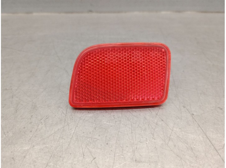 Recambio de piloto trasero derecho paragolpes para renault scenic ii 1.6 16v referencia OEM IAM 8200152643A 265603083R 