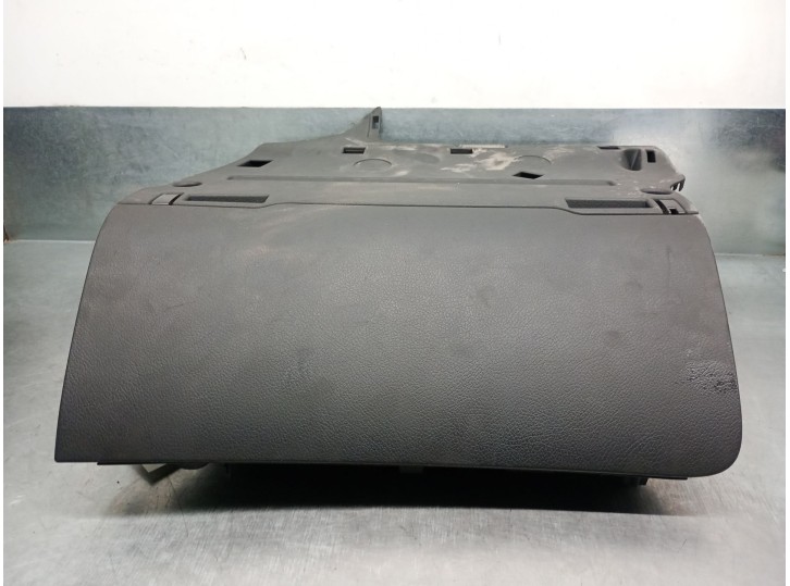 Recambio de guantera para audi a6 berlina (4f2) 3.0 v6 24v tdi referencia OEM IAM 4F1857035 4F1857104C 