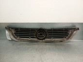 Recambio de rejilla delantera para opel vectra b berlina 2.2 16v dti cat (y 22 dtr / l50) referencia OEM IAM 90540318 90540318 