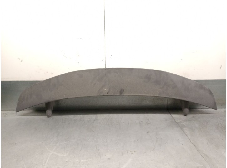 Recambio de aleron trasero para hyundai coupe (rd) 2.0 16v cat referencia OEM IAM 8721027700 8577027000LK 