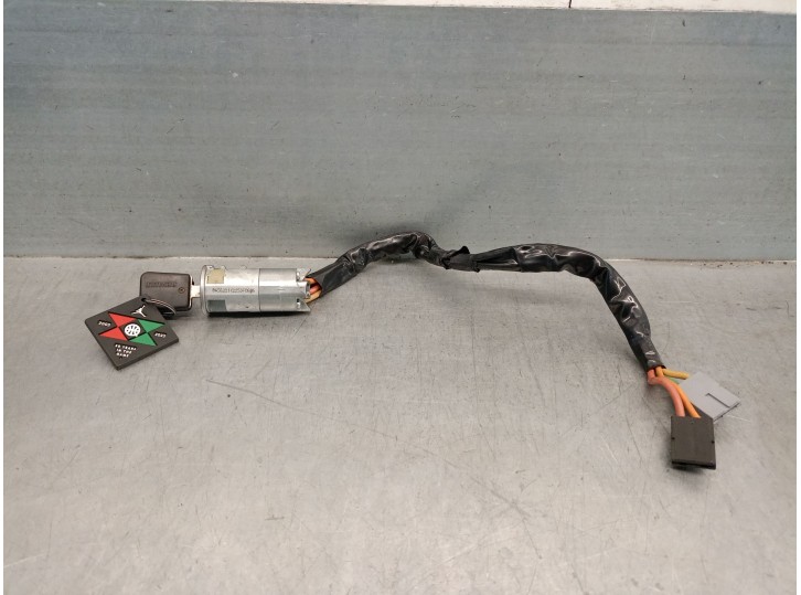 Recambio de conmutador de arranque para renault laguna (b56) 1.8 referencia OEM IAM 7701038364 7701038364 