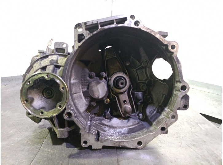 Recambio de caja cambios para skoda octavia berlina (1z3) 1.9 tdi referencia OEM IAM JCR 0A4300045 374713