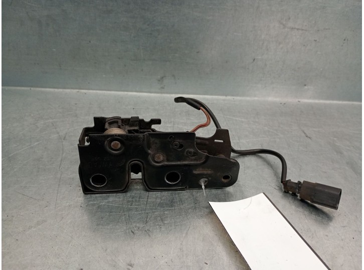 Recambio de cerradura capot para skoda octavia berlina (1z3) 1.9 tdi referencia OEM IAM 1Z0823509E 1Z0823509E 