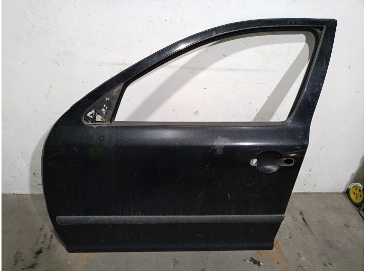 Recambio de puerta delantera izquierda para skoda octavia berlina (1z3) 1.9 tdi referencia OEM IAM 1Z0831055 1Z0831055 
