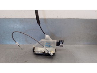 Recambio de cerradura puerta trasera derecha para citroën c3 iii (sx) 1.2 puretech 82 referencia OEM IAM 9812398480 9812398480 