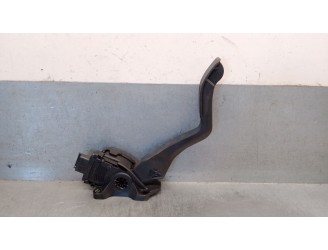 Recambio de potenciometro pedal para citroën c3 iii (sx) 1.2 puretech 82 referencia OEM IAM 9835904480  HELLA
