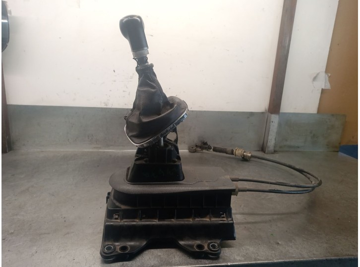 Recambio de palanca cambio para opel corsa d 1.3 16v cdti cat (z 13 dth / l4i) referencia OEM IAM 55347447 1607321 