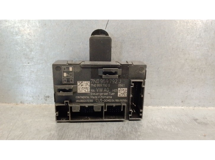 Recambio de modulo confort para seat alhambra (710, 711) 1.4 tsi referencia OEM IAM 7N0959792J 7N0959792J CONTINENTAL