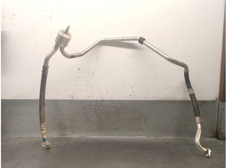 Replacement air conditioning pipes for Citroën C4 saloon 1.6 16V CAT (NFU / TU5JP4) OEM IAM reference 9658201280 647741 