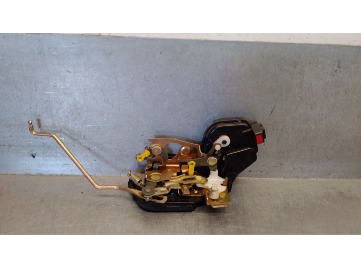 Recambio de cerradura puerta delantera derecha para hyundai terracan (hp) 2.9 crdi cat referencia OEM IAM 81320H1020 81320H1020 