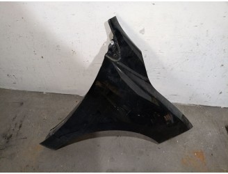 Recambio de aleta delantera derecha para renault megane iii berlina 5p 1.5 dci diesel fap referencia OEM IAM 631005149R 63100514