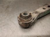 Recambio de brazo suspension superior trasero derecho para mazda 3 lim. (bl) 2.2 turbodiesel cat referencia OEM IAM B45C28C10 B4