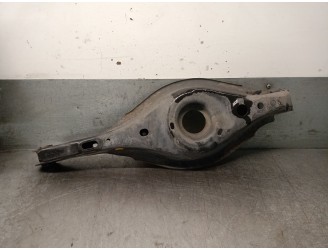 Recambio de brazo suspension inferior trasero izquierdo para mazda 3 lim. (bl) 2.2 turbodiesel cat referencia OEM IAM B45A28350C