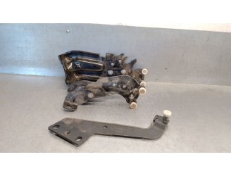 Recambio de soporte / guia puerta corredera para seat alhambra (710, 711) 1.4 tsi referencia OEM IAM 7N0843336J 7N0843336J 