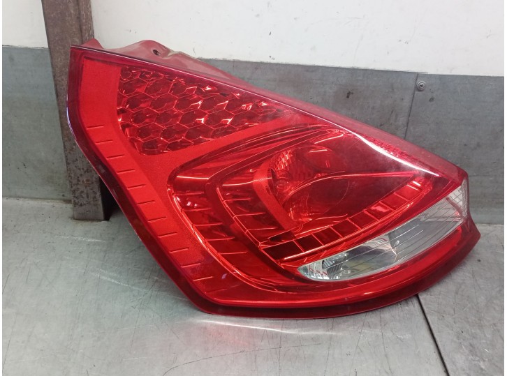 Replacement left rear light for ford fiesta (cb1) 1.4 tdci cat OEM IAM reference 1709553 