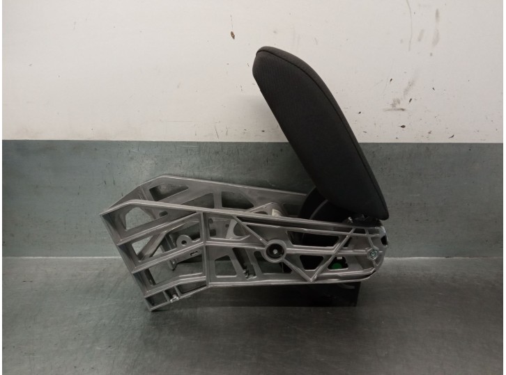 Recambio de apoyabrazos central para audi q3 (8ub, 8ug) 2.0 tdi referencia OEM IAM 8U0864283A 8U0864283A 