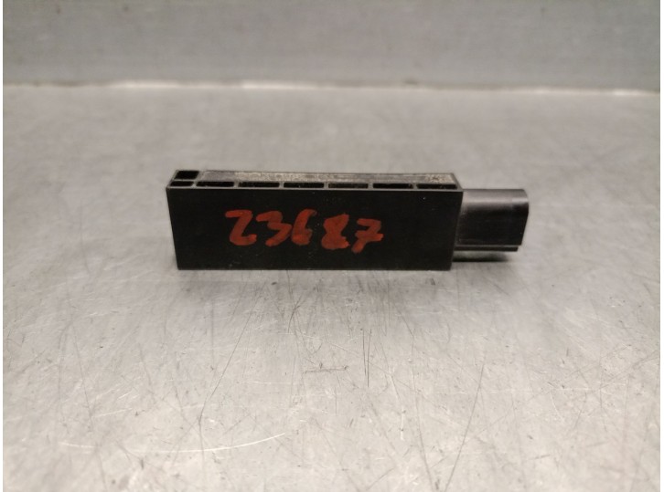 Recambio de antena para seat alhambra (710, 711) 1.4 tsi referencia OEM IAM 5K0962131 5K0962131 