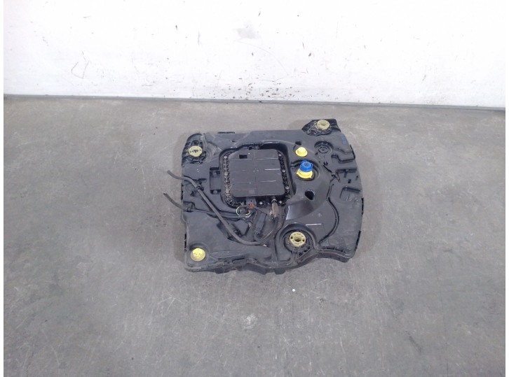Recambio de deposito combustible para peugeot 208 1.6 blue-hdi fap referencia OEM IAM 9812914780 9812914780 