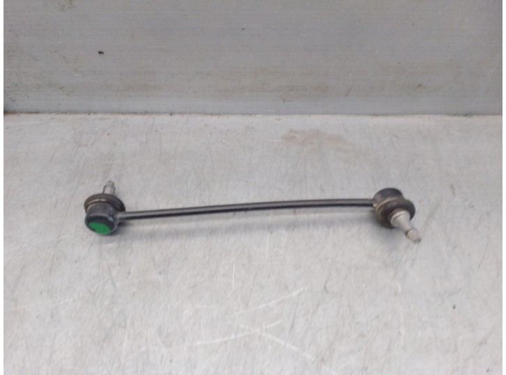 Recambio de bieleta estabilizadora delantera izquierda para kia rio iv (yb, sc, fb) 1.2 cvvt referencia OEM IAM 54830H8000 54830