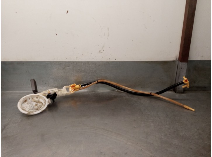 Recambio de aforador para audi q3 (8ub, 8ug) 2.0 tdi referencia OEM IAM 5N0919673AB 5N0919673AB 