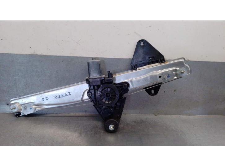 Recambio de elevalunas delantero derecho para dacia sandero iii 1.0 tce 90 referencia OEM IAM 128001891F 807207775R 