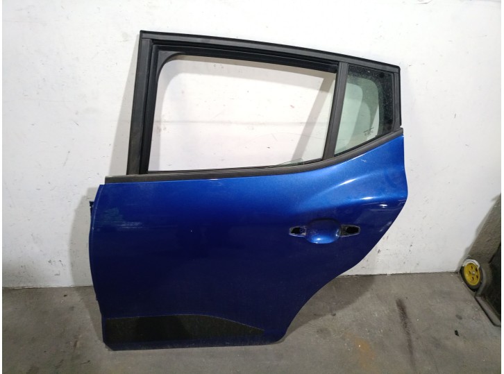 Recambio de puerta trasera izquierda para dacia sandero iii 1.0 tce 90 referencia OEM IAM 821016131R 821016131R 