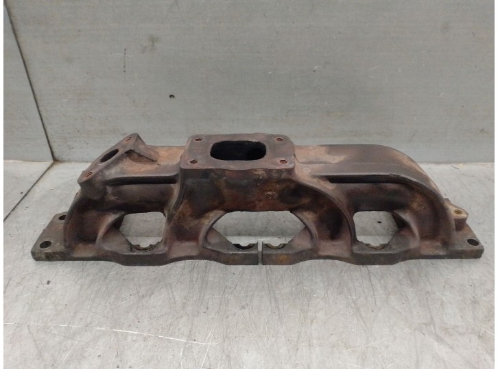 Recambio de colector escape para volvo v40 familiar td referencia OEM IAM 3345499 3345499 